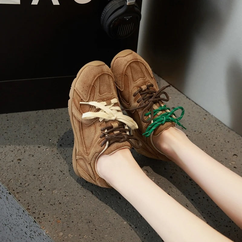 Women's Retro Genuine Leather Sneakers with Velvet Lining