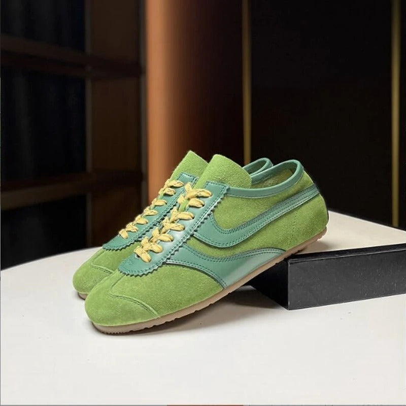 Women's Retro Leather Sneakers Inspired by Forrest Gump