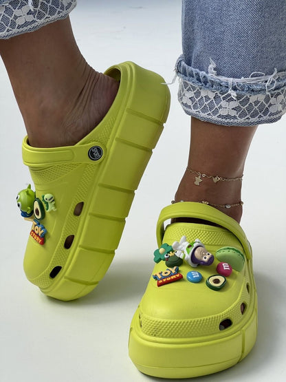 Platform Foam Clogs with Ventilatio