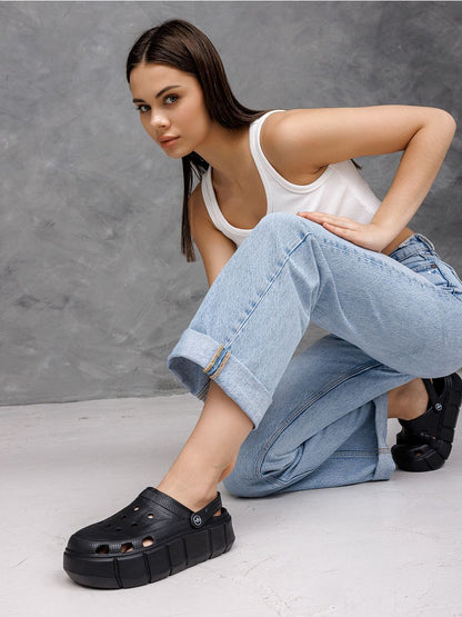 Platform Foam Clogs with Ventilatio