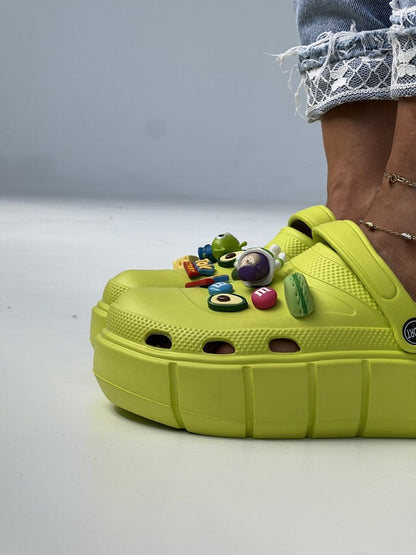 Platform Foam Clogs with Ventilatio