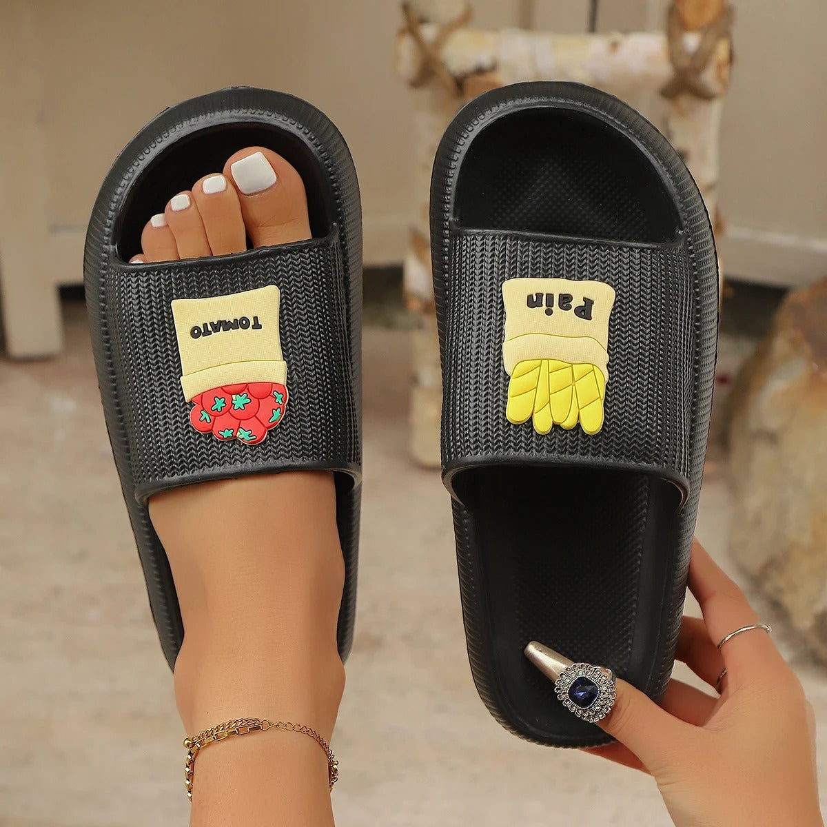 Galosha™ OrtoJib | Orthopedic Slides with Food Charms