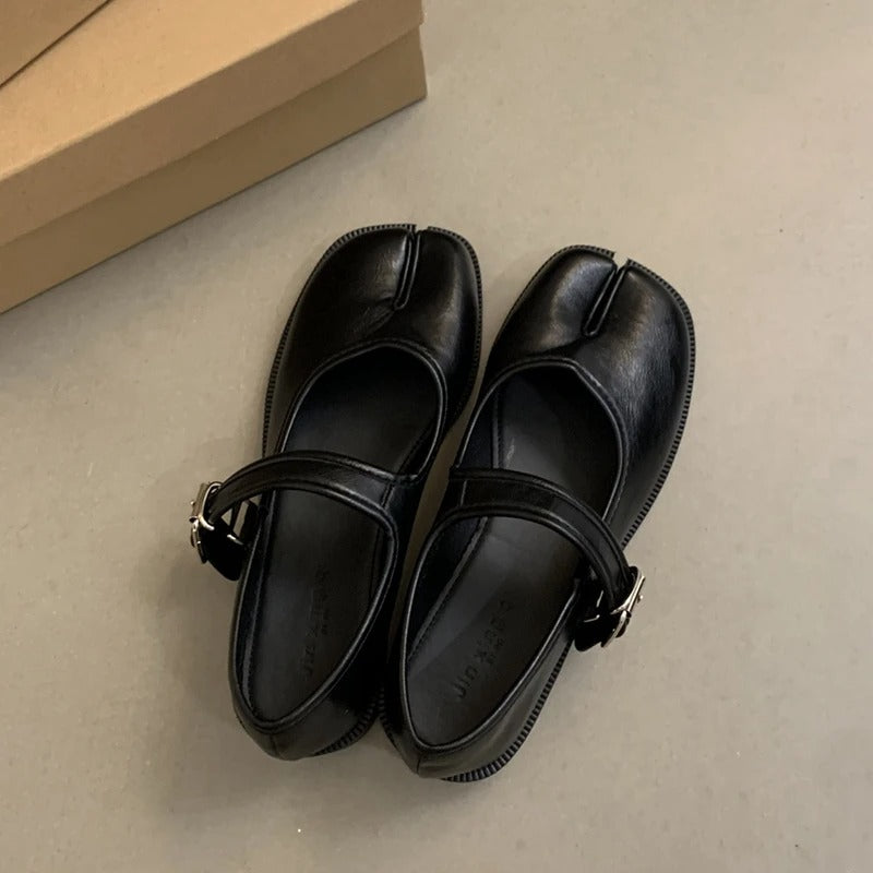 666 Split-Toe Mary Jane Shoes