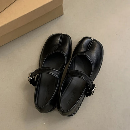 666 Split-Toe Mary Jane Shoes